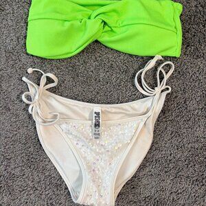 bikini